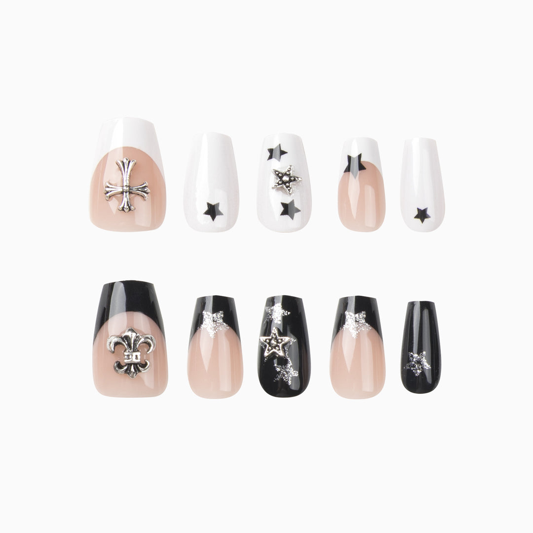 Artful nail art with star motifs and glitter accents Bowlift