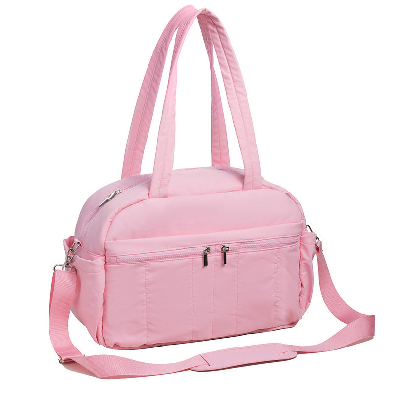 Practical and Stylish Travel Bag Bowlift