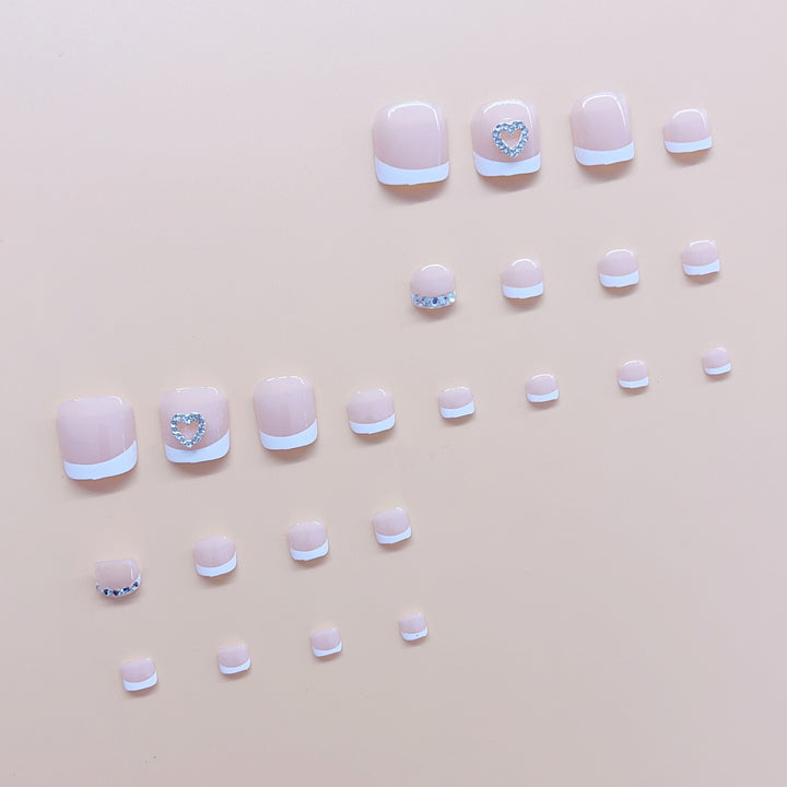 Nail art set with elegant glitter and heart decorations Bowlift