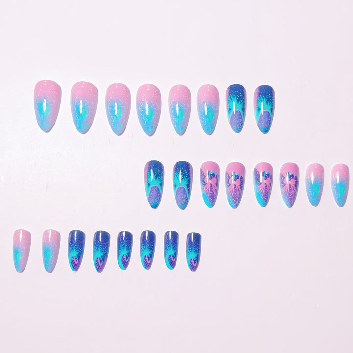Artificial nails with glittering underwater motif Bowlift