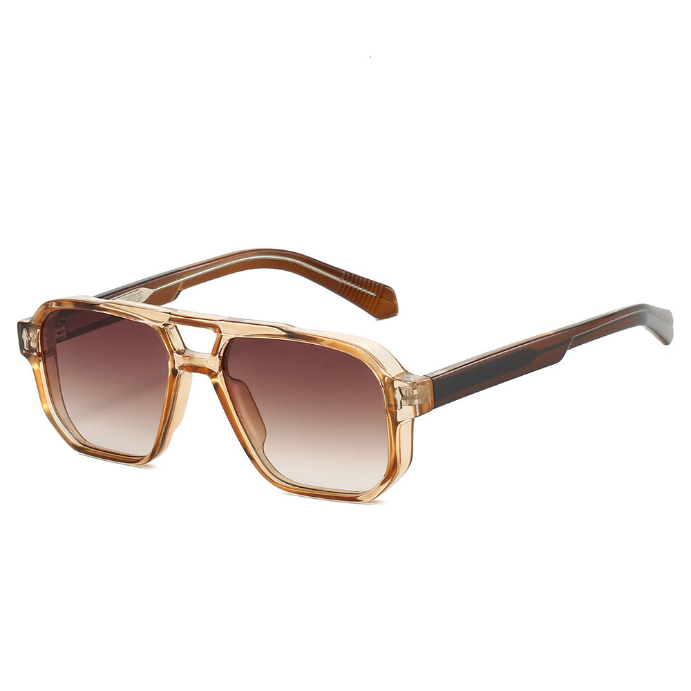 Women's fashionable sunglasses in urban design with polarized lenses Bowlift