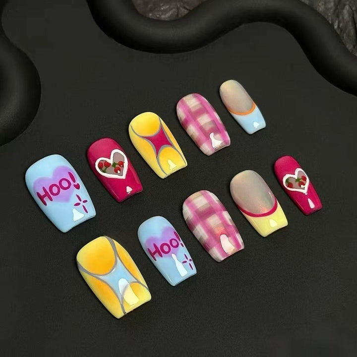 Whimsical Bear-Themed Press-On Nail Art Kit Bowlift