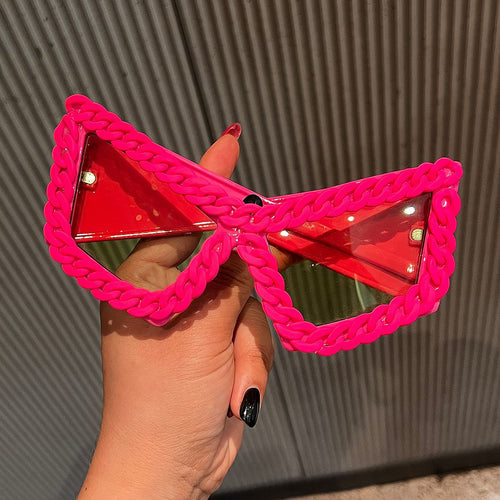 Women's sunglasses with striking cat-eye design from Bowlift