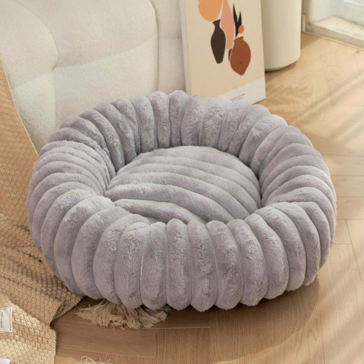 Women Round Cuddle Bed with High Edges Bowlift