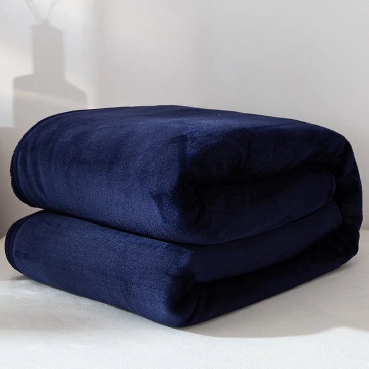 Ultra-Plush Fleece Throw Blanket Bowlift