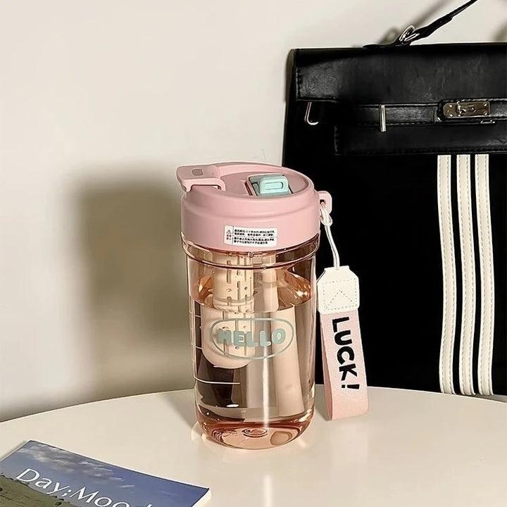Ladies stylish drinking bottle with integrated carrying system Bowlift