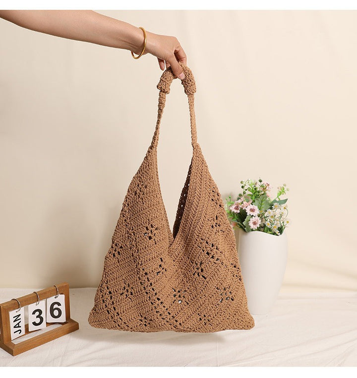 Hand-knotted Tote Bag in V-Design Bowlift