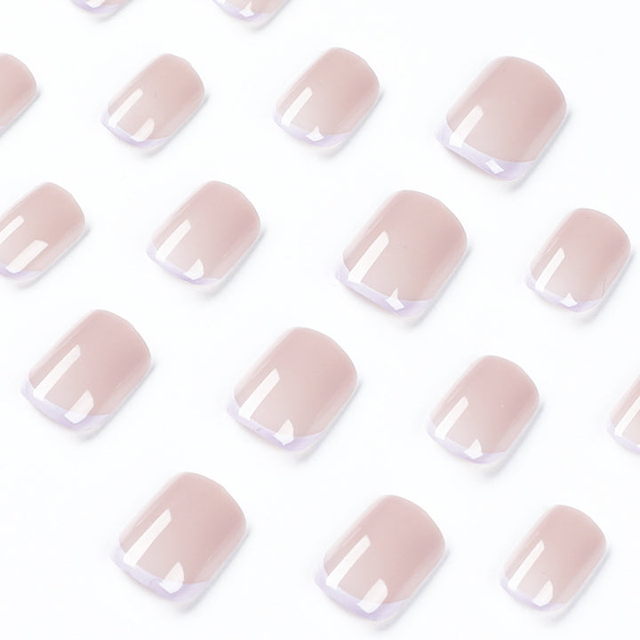 Elegant manicure with high-gloss finish Bowlift