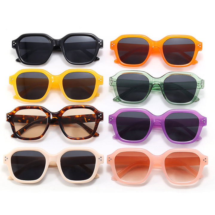 Ladies fashionable square sunglasses with mirrored lenses Bowlift