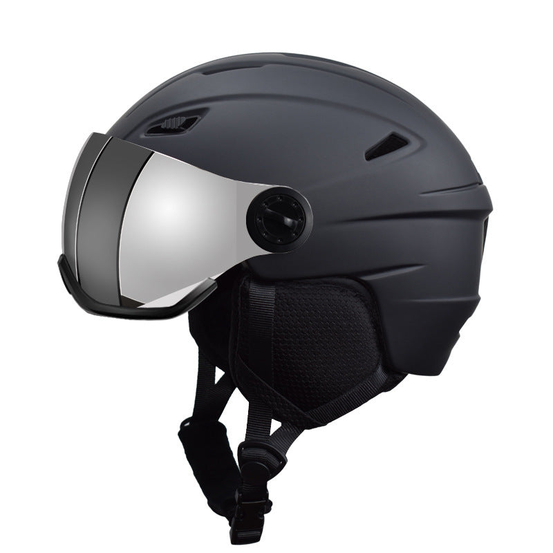 Ski Helmet with Advanced Visor Protection Bowlift