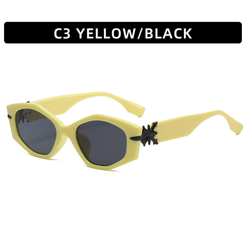 Avant-Garde Geometric Sunglasses  1787664701