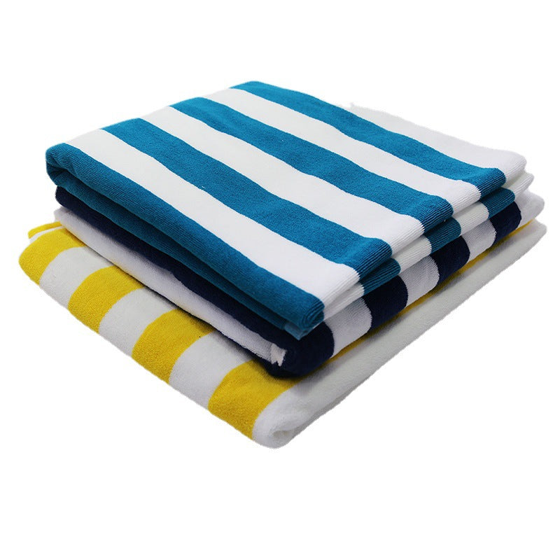Beach towel in elegant striped pattern Bowlift