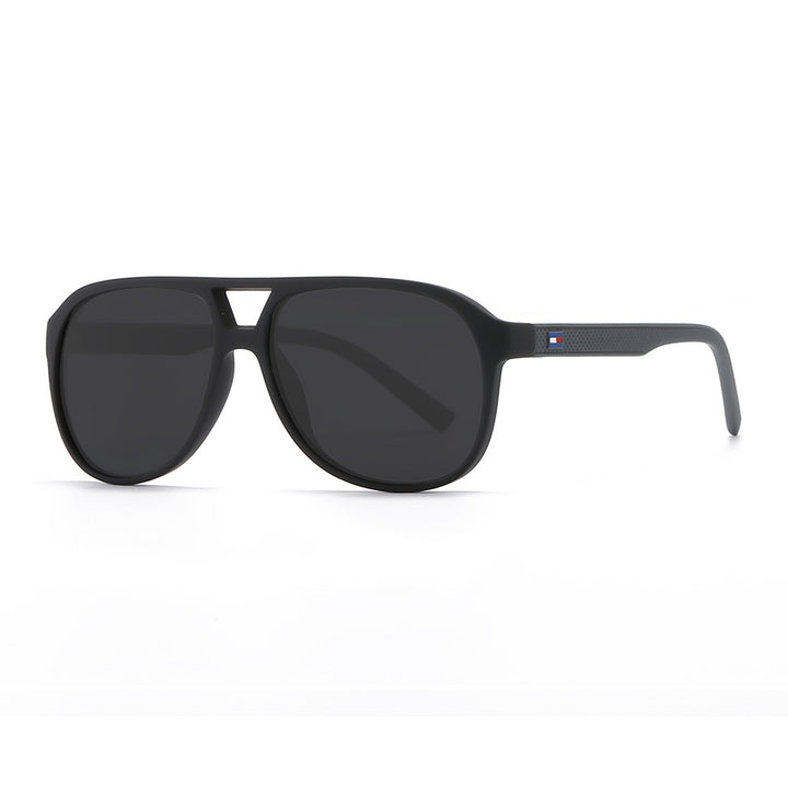 Ladies sporty sunglasses in modern style Bowlift