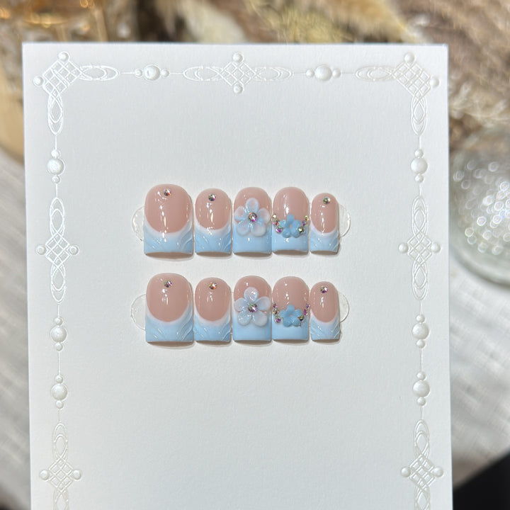 Floral Fantasy Press-On Nail Art Set Bowlift