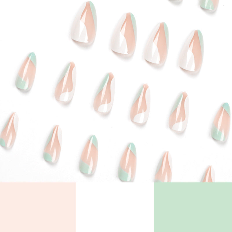 Artificial nail extensions with stylish design Bowlift