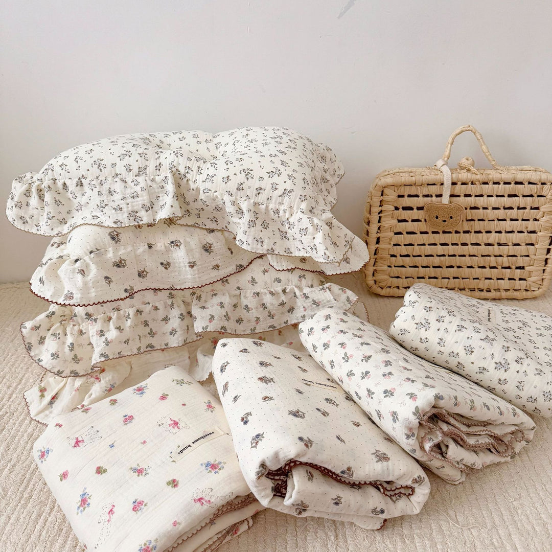 Ladies Cozy Blanket Bowlift