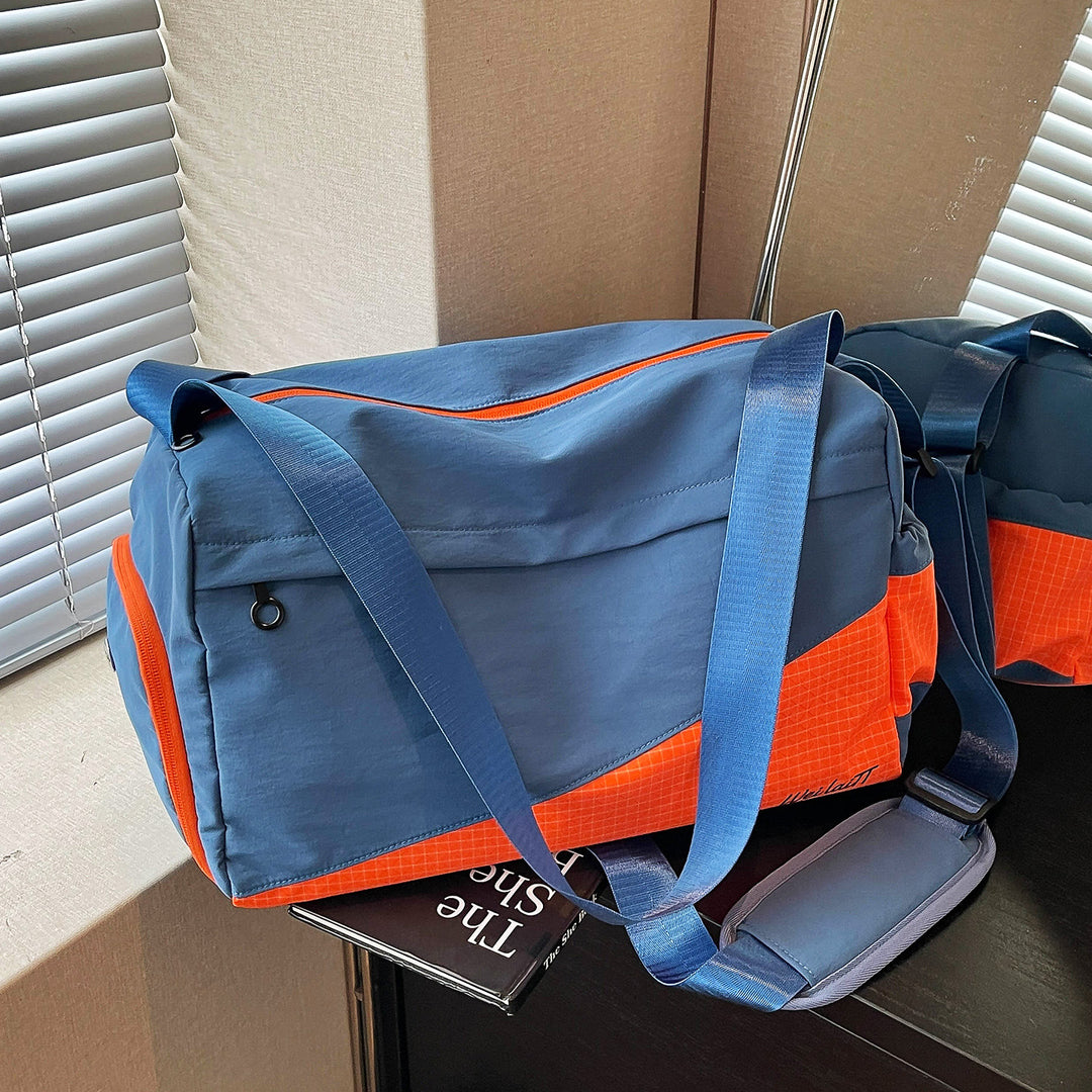 Multi-Functional Sports Duffel Bowlift