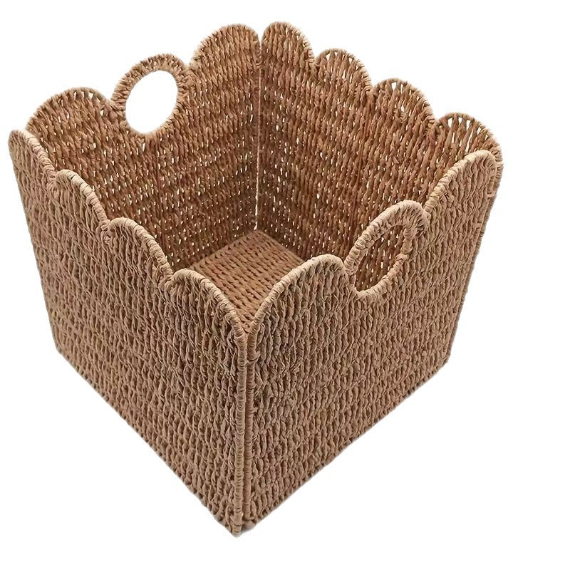 Decorative storage basket made of natural material Bowlift