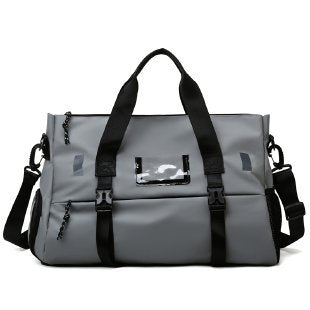 Sporty travel bag with innovative carrying system and durable material Bowlift