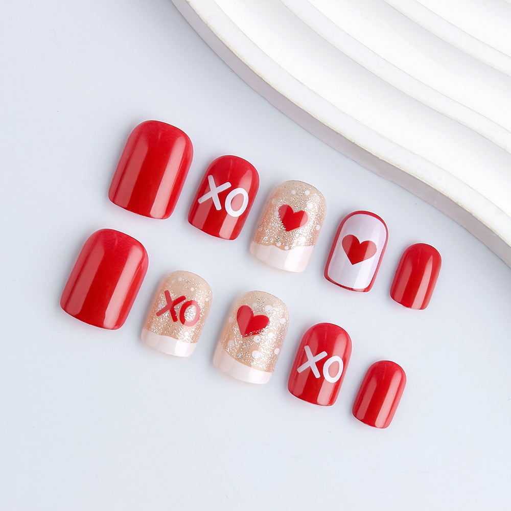 Romantic Heart-themed Nail Art Set Bowlift