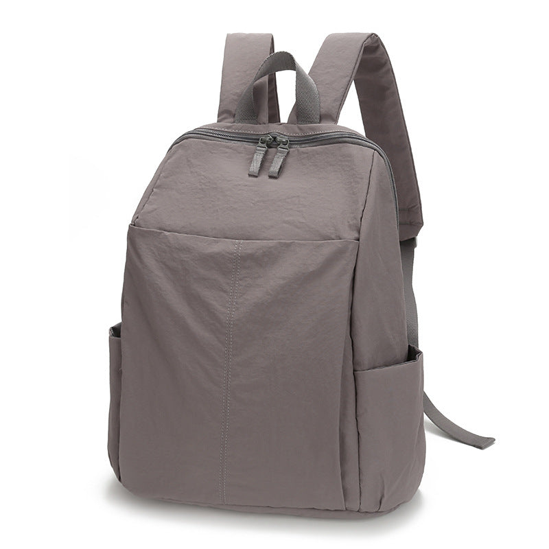 Everyday backpack with practical space concept Bowlift