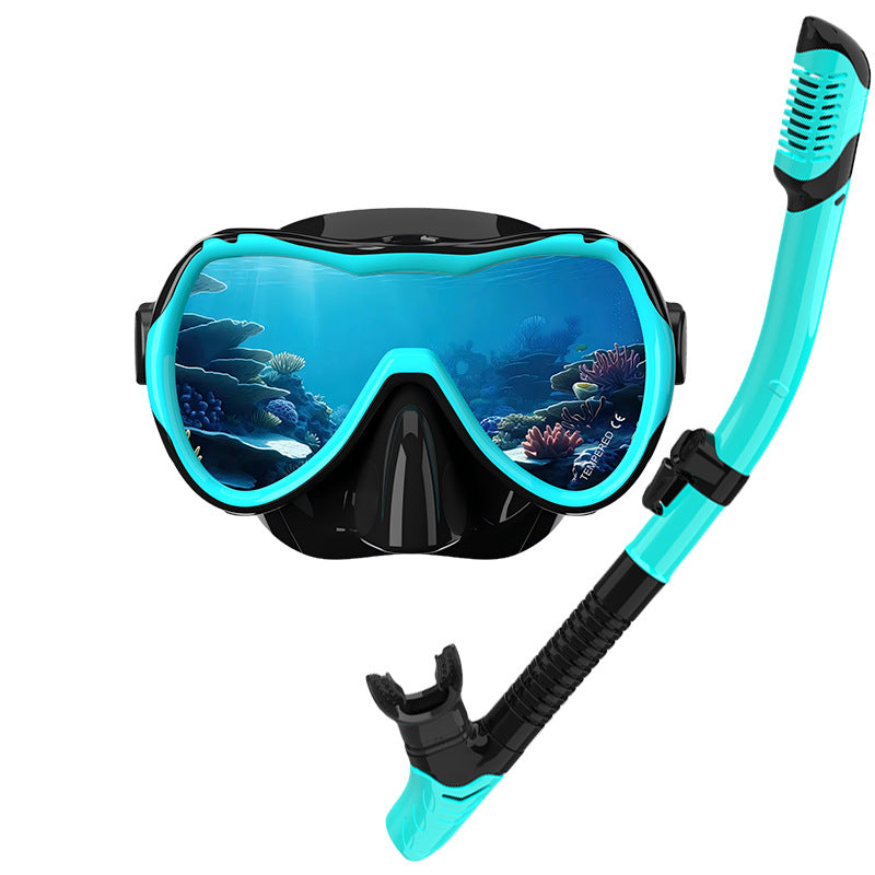 Diving mask with wide field of vision by Bowlift
