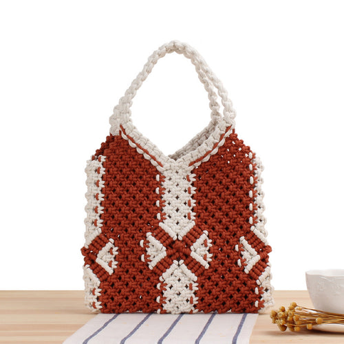 Hand-knotted tote bag in modern style Bowlift