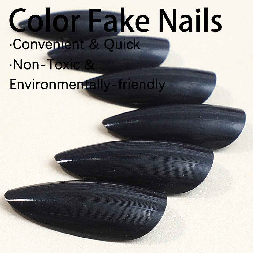 Artificial nail set with stylish, pointed design Bowlift