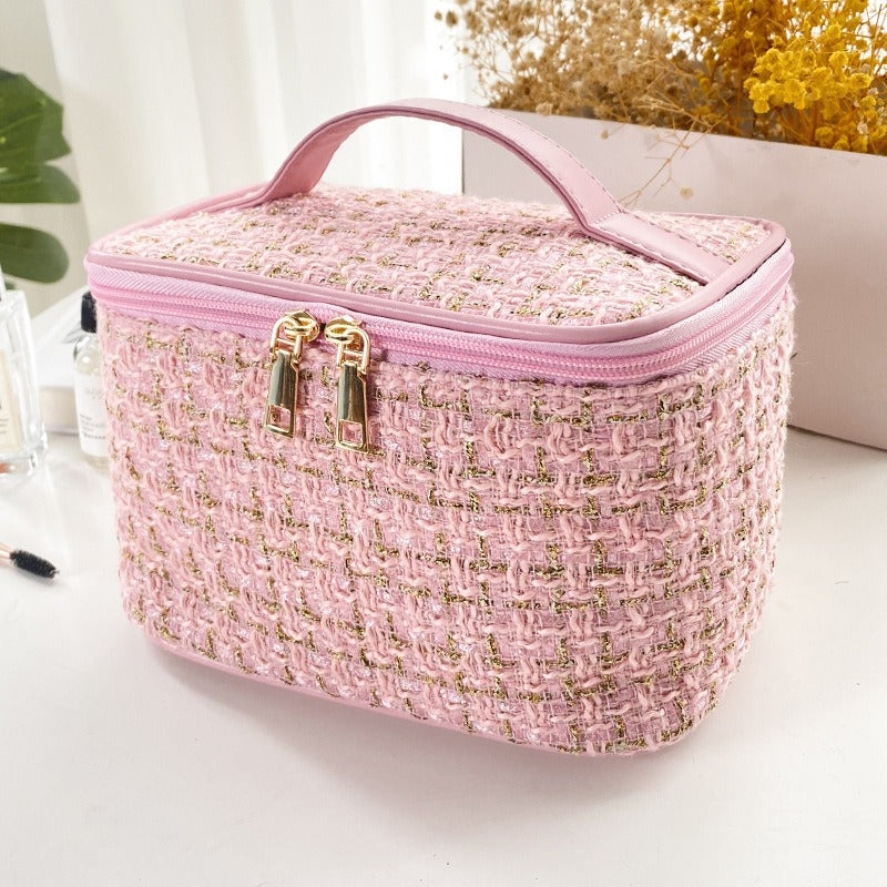 Stylish and Practical Cosmetic Storage Bag Bowlift