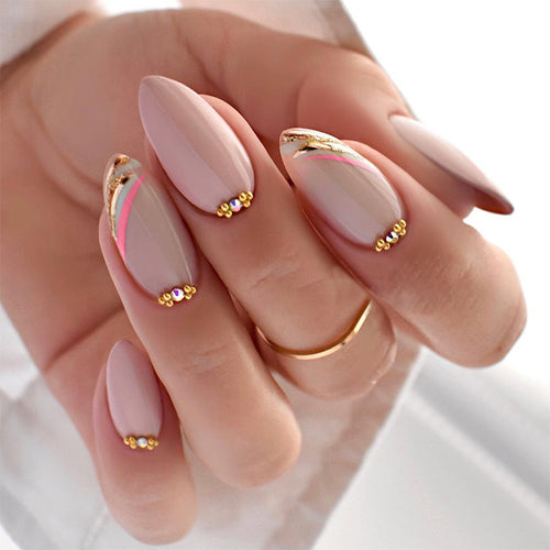 Elegant Press-On Nail Set with Floral Design Bowlift