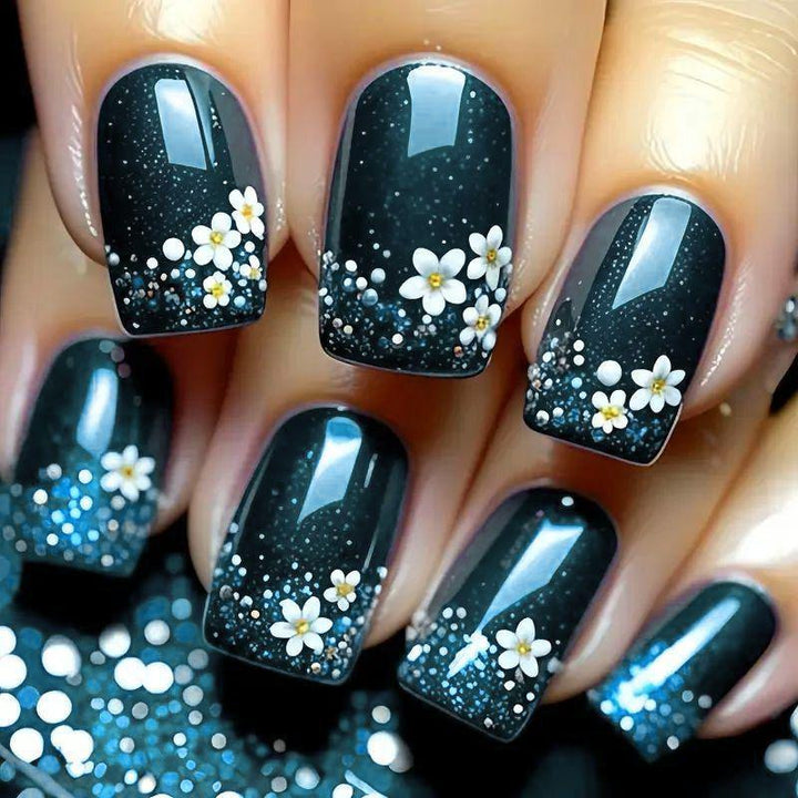 Halloween Nail Art Set with Creative Designs and Sparkling Details Bowlift