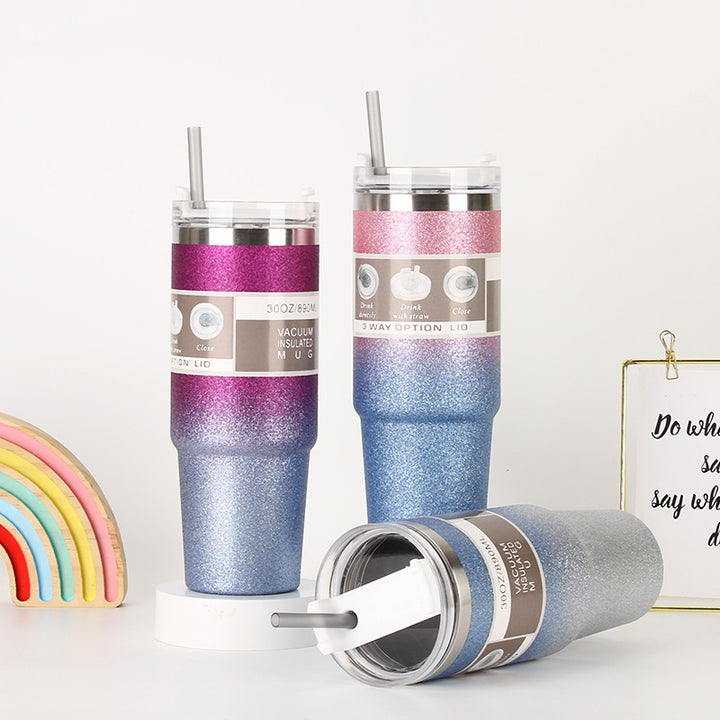 Women's drinking cup with vacuum insulation and practical lid Bowlift