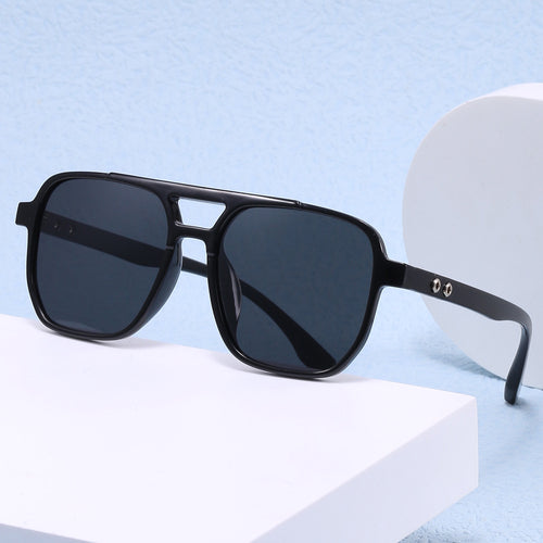 Ladies' fashionable glasses in robust sports design Bowlift