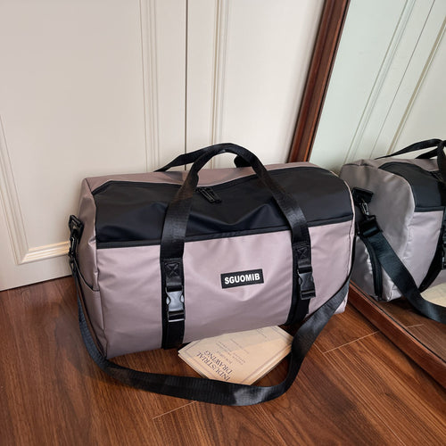 Sporty Travel Bag With Durable Design Bowlift