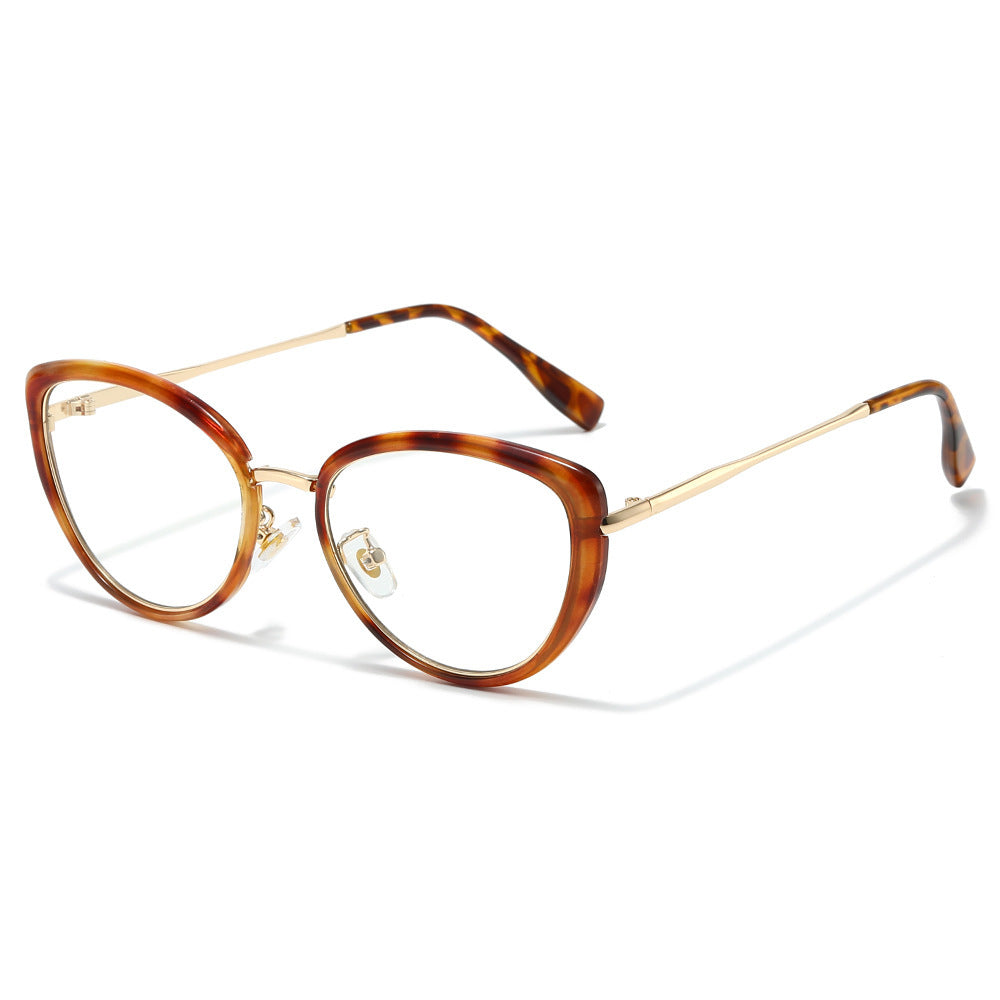 Fashion-Forward Cat-Eye Sunglasses with Trendy Tortoiseshell Frame Bowlift