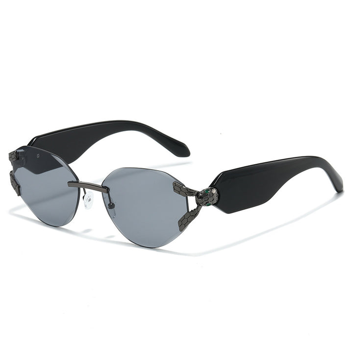 Elegant Cat-Eye Sunglasses with Unique Design Bowlift