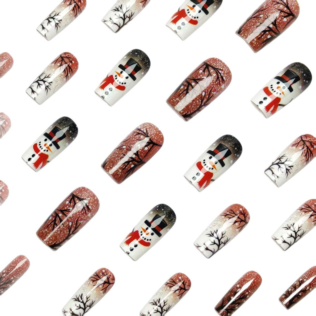 Artificial nails with elegant snowman and winter landscape design Bowlift