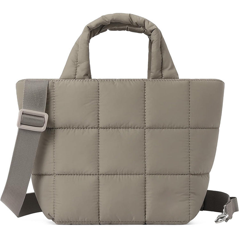 Fashionable Strap Handbag Bowlift