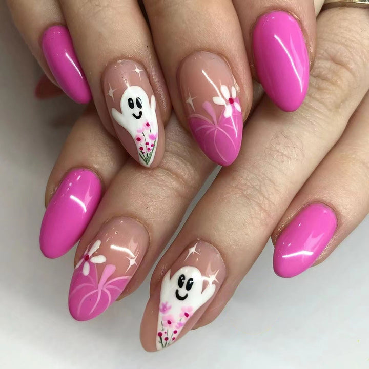 Nail art set with detailed floral designs Bowlift