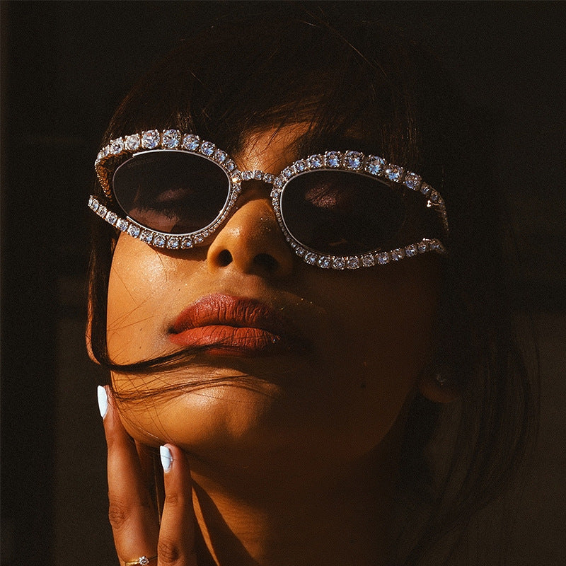 Ladies Glamorous Sunglasses with Sparkling Crystal Accents Bowlift