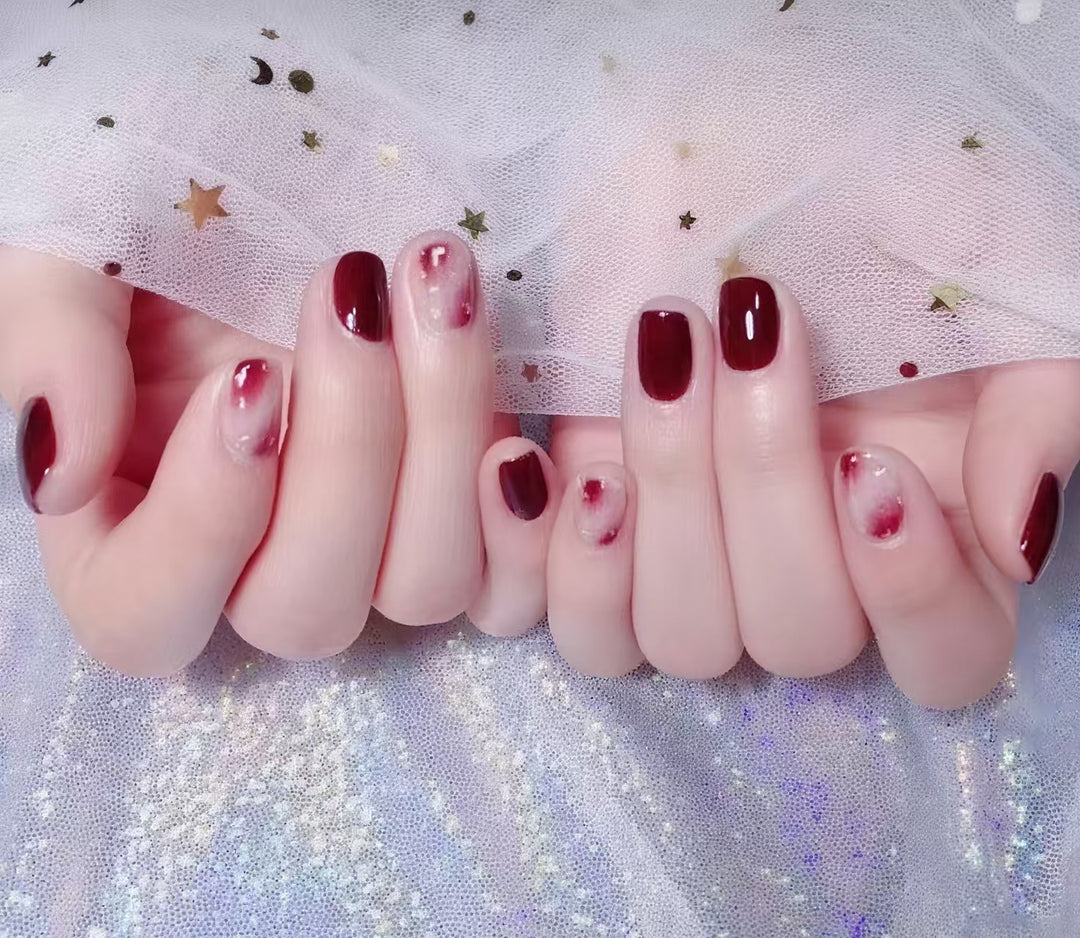 Glamorous nail designs Bowlift