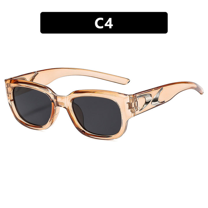 Women's sunglasses in fashionable retro design with stylish accents Bowlift