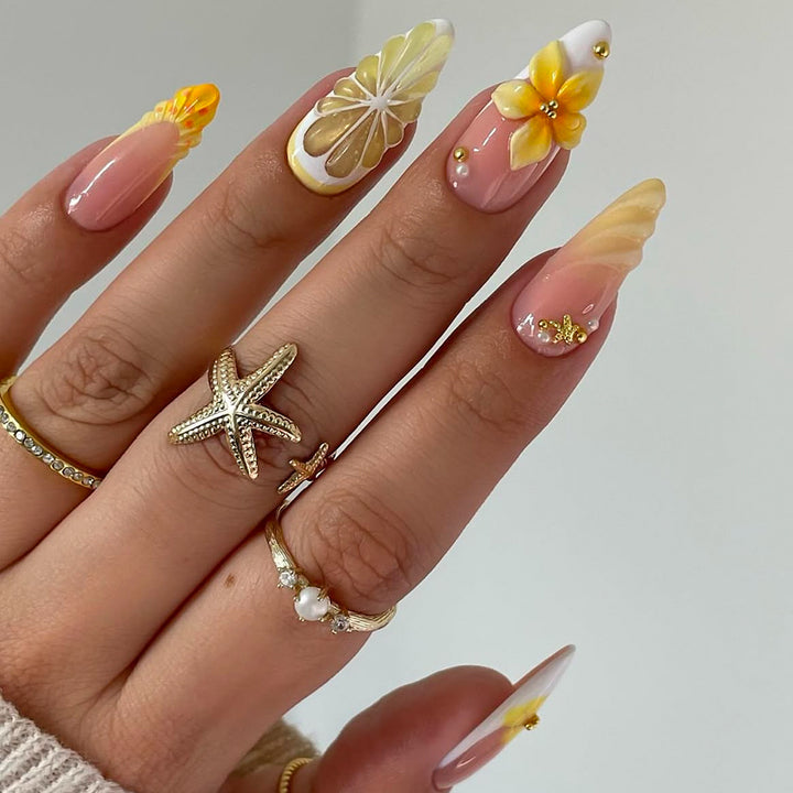 Artificial nails with playful fruit design Bowlift