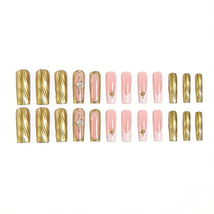 Glamorous Artificial Nail Set Bowlift
