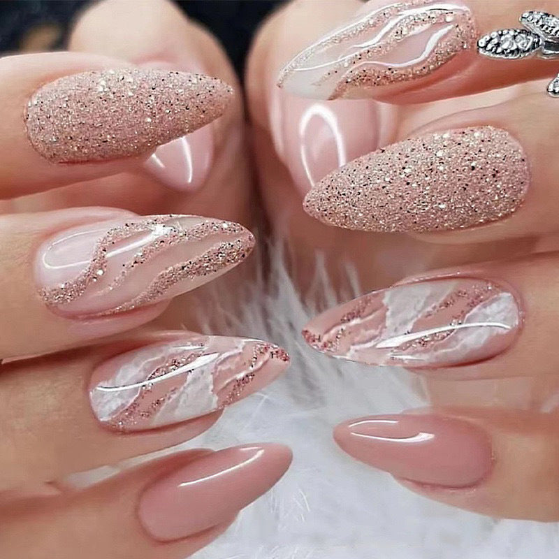 Elegant Stiletto Press-On Nail Art with Rhinestone Accents Bowlift