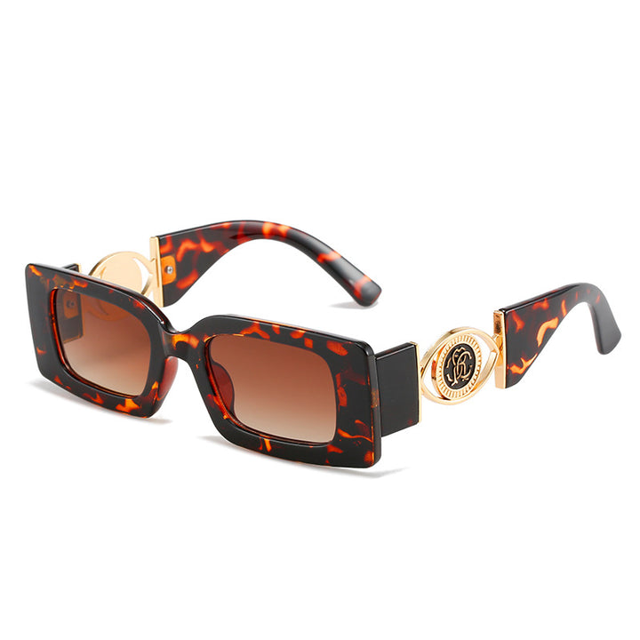 Fashion-Forward Bold Square Sunglasses Bowlift