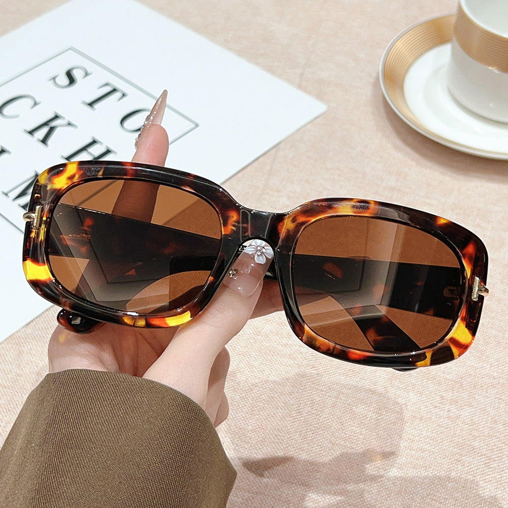 Oversized Fashion Sunglasses Bowlift