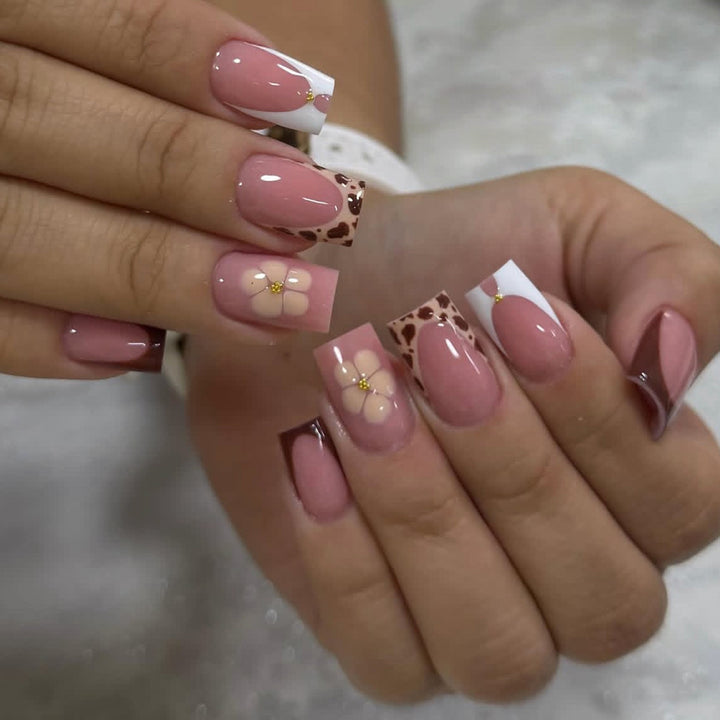 Elegant Floral Printed Nail Art Extensions Bowlift