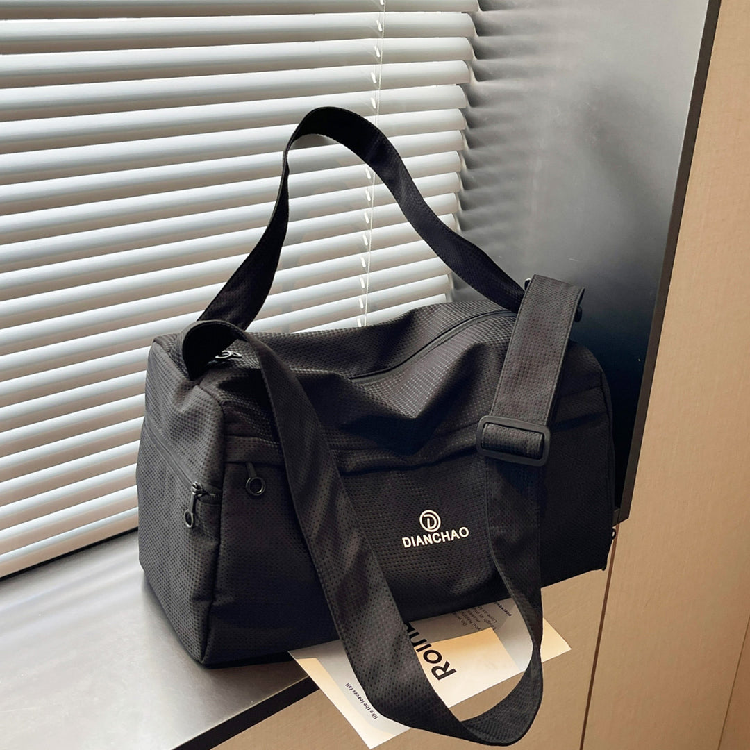 Spacious Utility Gym Bag Bowlift