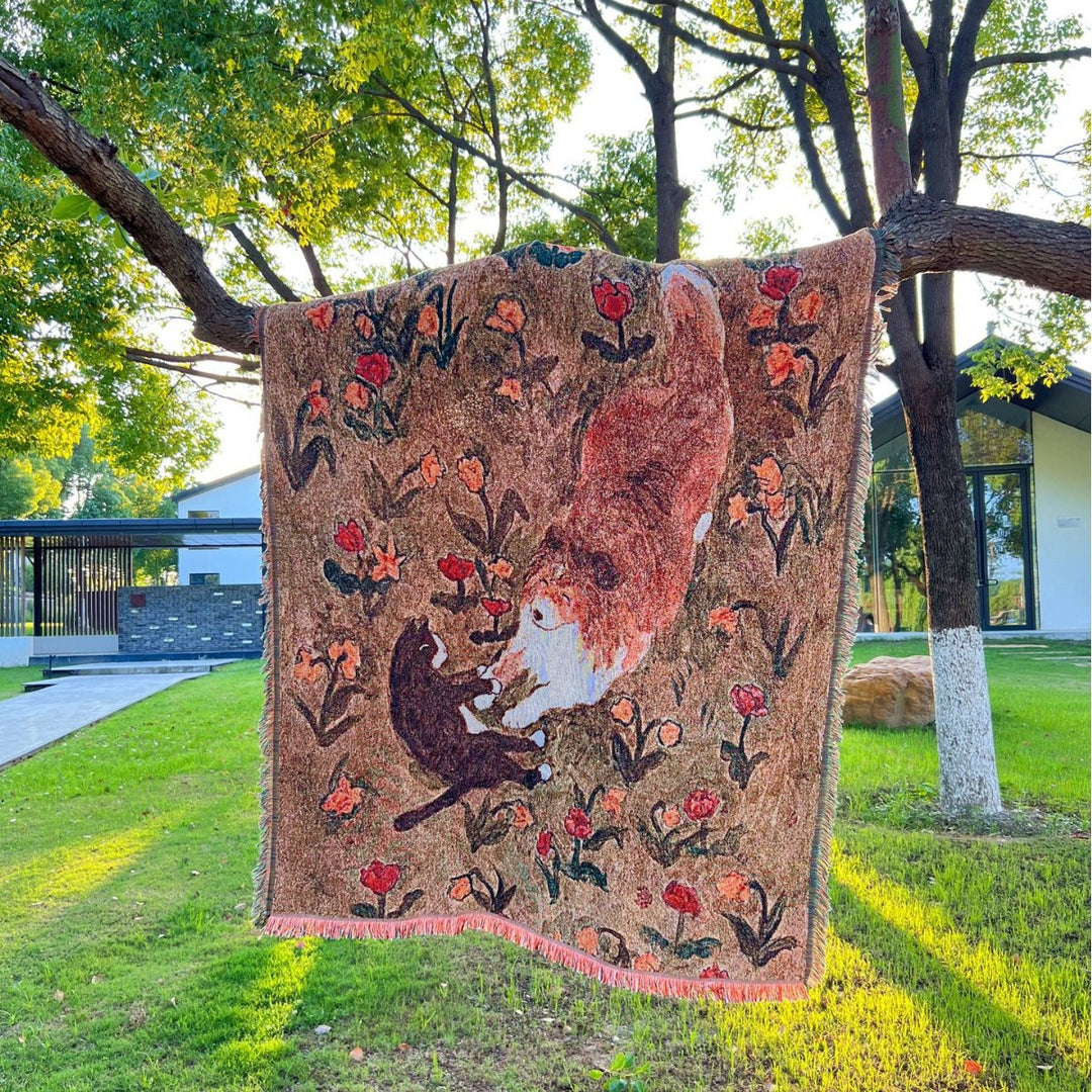 Decorative Animal-Themed Throw Blanket